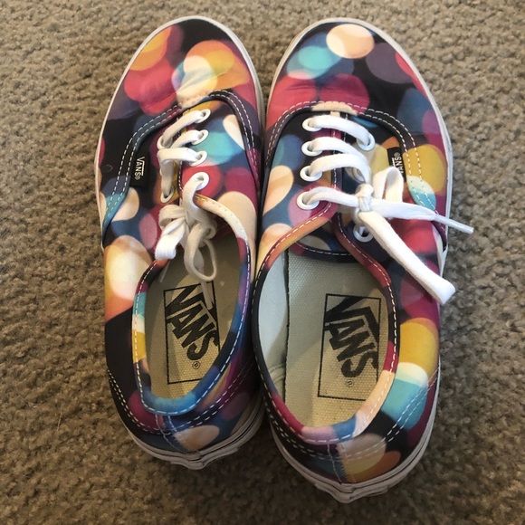 Women’s Vans Shoes Size 6 - Picture 2 of 3